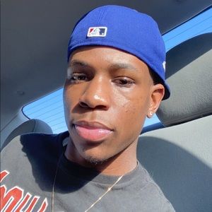 Meet your Posher, Raylon